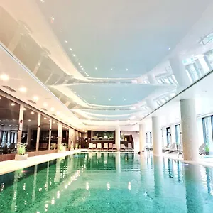 https://nadmorskie-tarasy-apartamentspa.kolobrzeghotels.com
