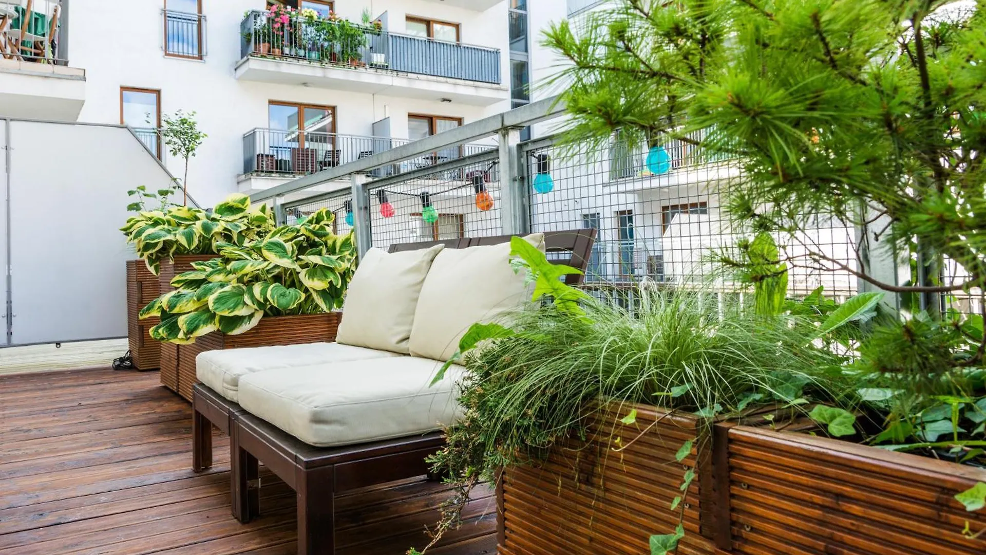 Warta River Comfort Apartment بوزنان